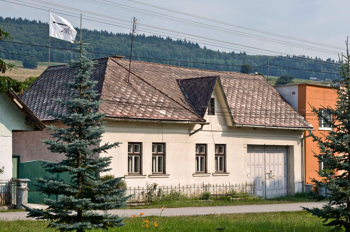 Dom-U-gazdov,-sídlo-Periférnych-centier,-foto-Andrej-Poliak,-2013web